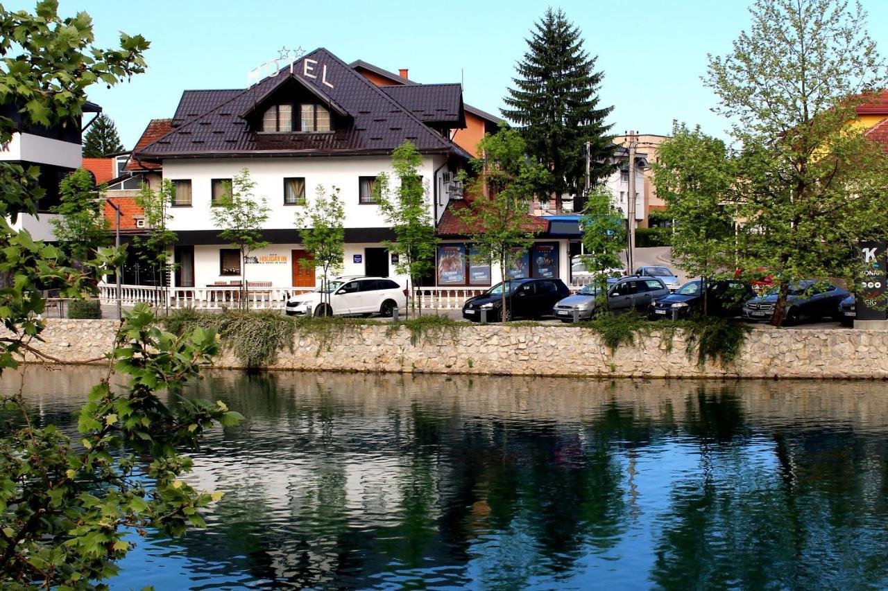 Holiday In Bihać エクステリア 写真