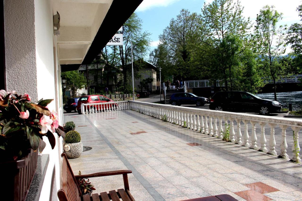 Holiday In Bihać エクステリア 写真
