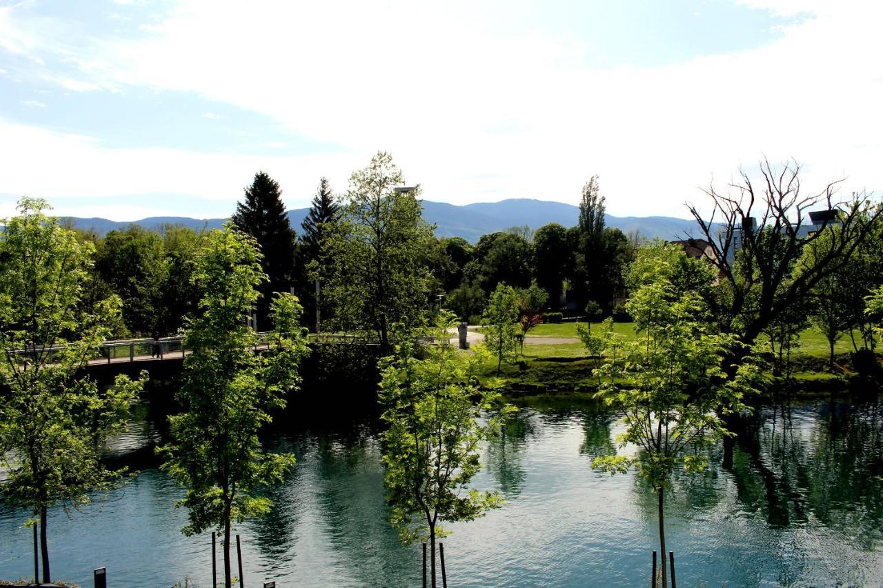 Holiday In Bihać エクステリア 写真